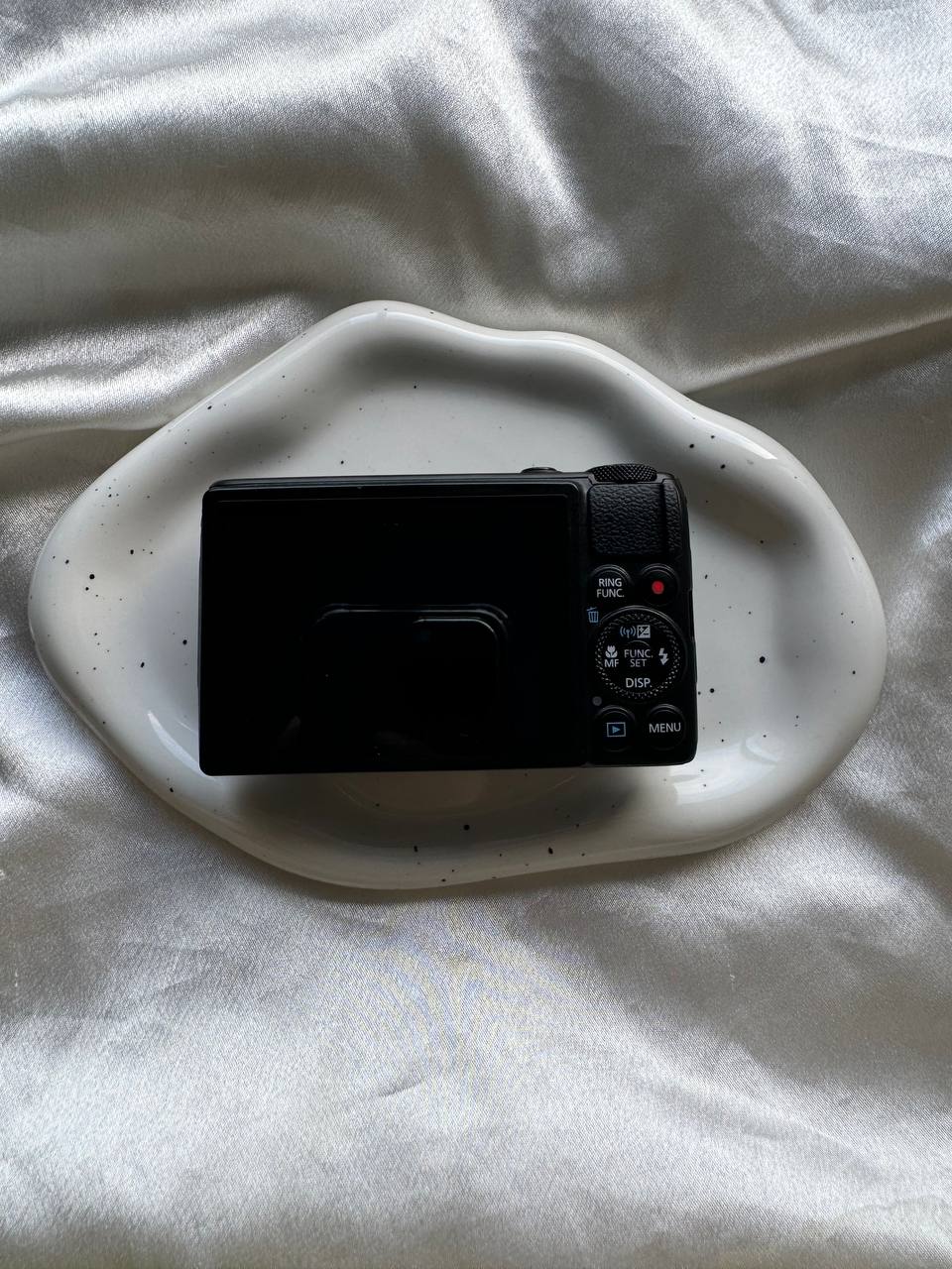 Canon PowerShot S120 (Black)
