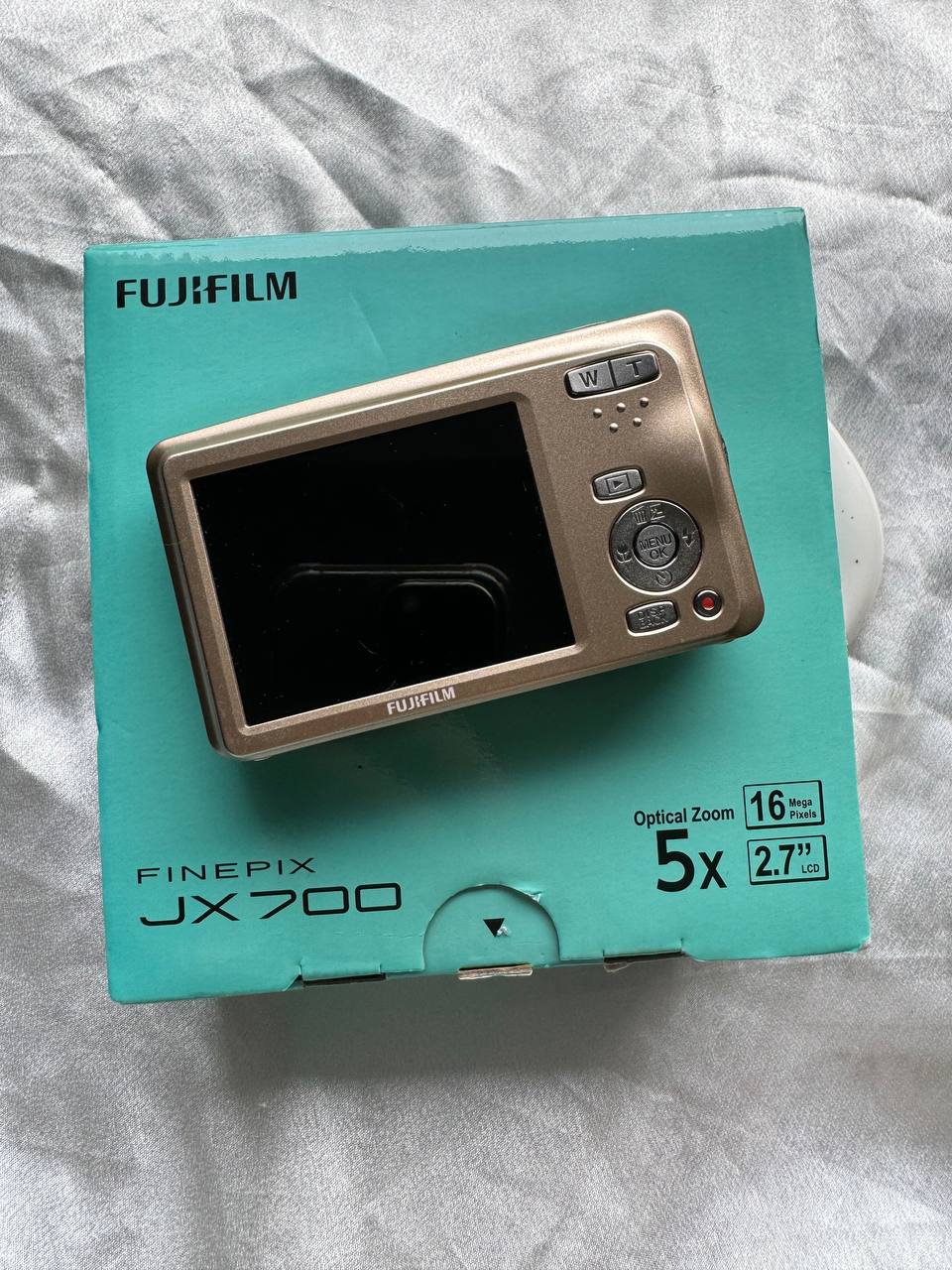 Fujifilm Finepix JX700 (Gold)