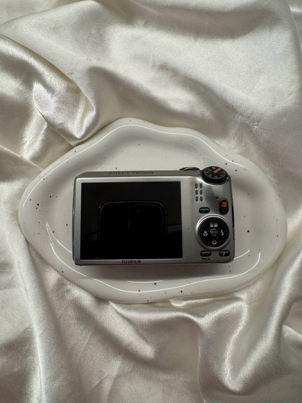 Fujifilm Finepix F300 EXR (Silver)