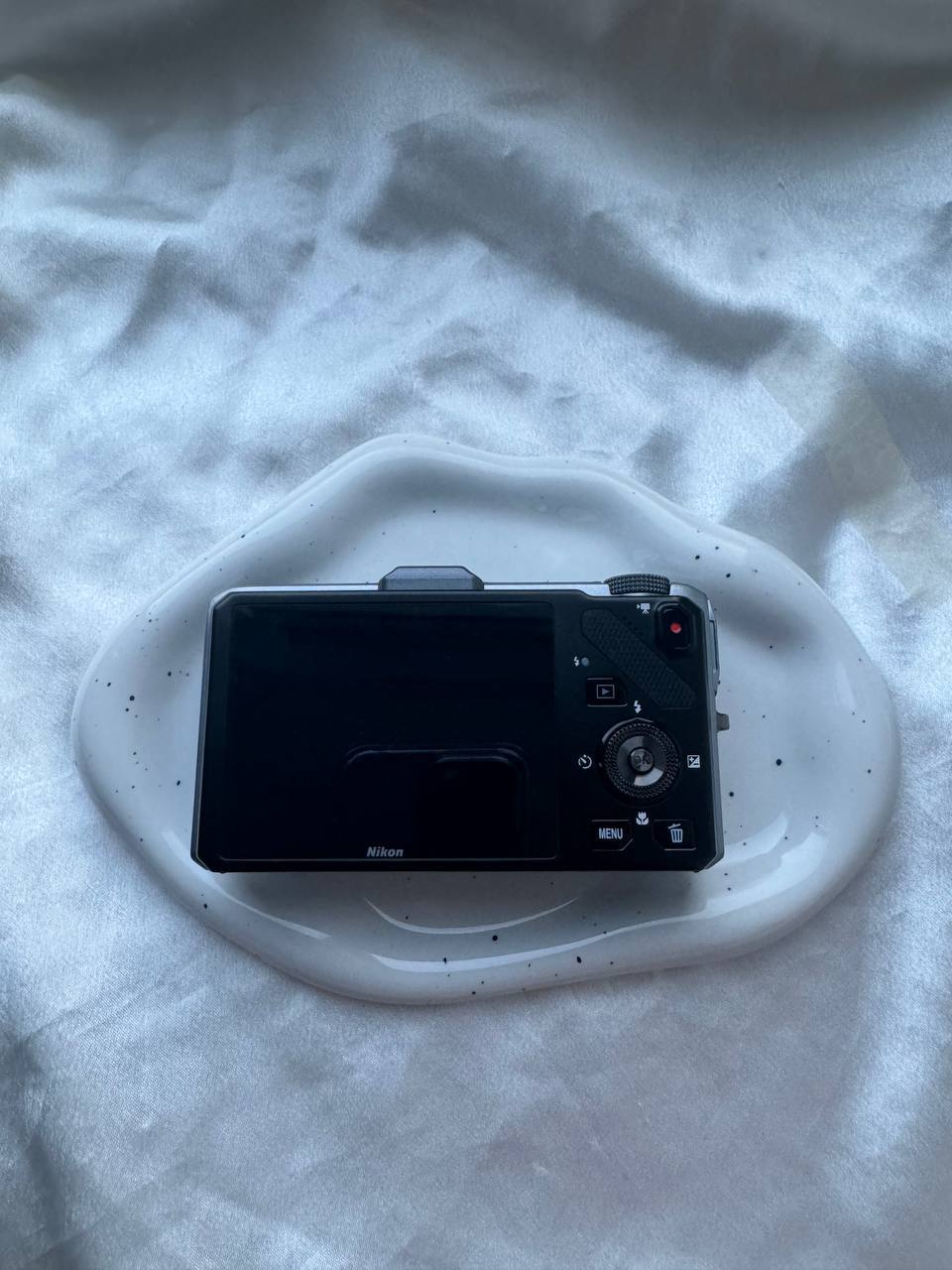 Nikon Coolpix S9300 (Silver)