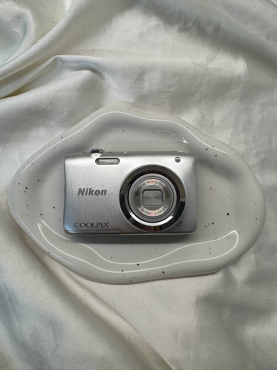 Nikon Coolpix A100 (Silver)