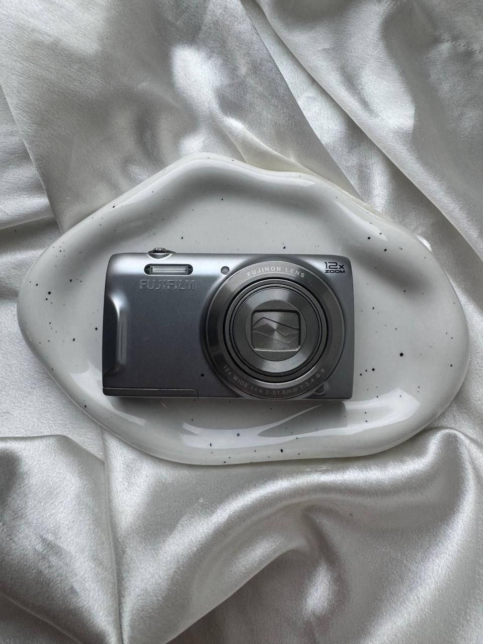 Fujifilm Finepix T500 (Silver)