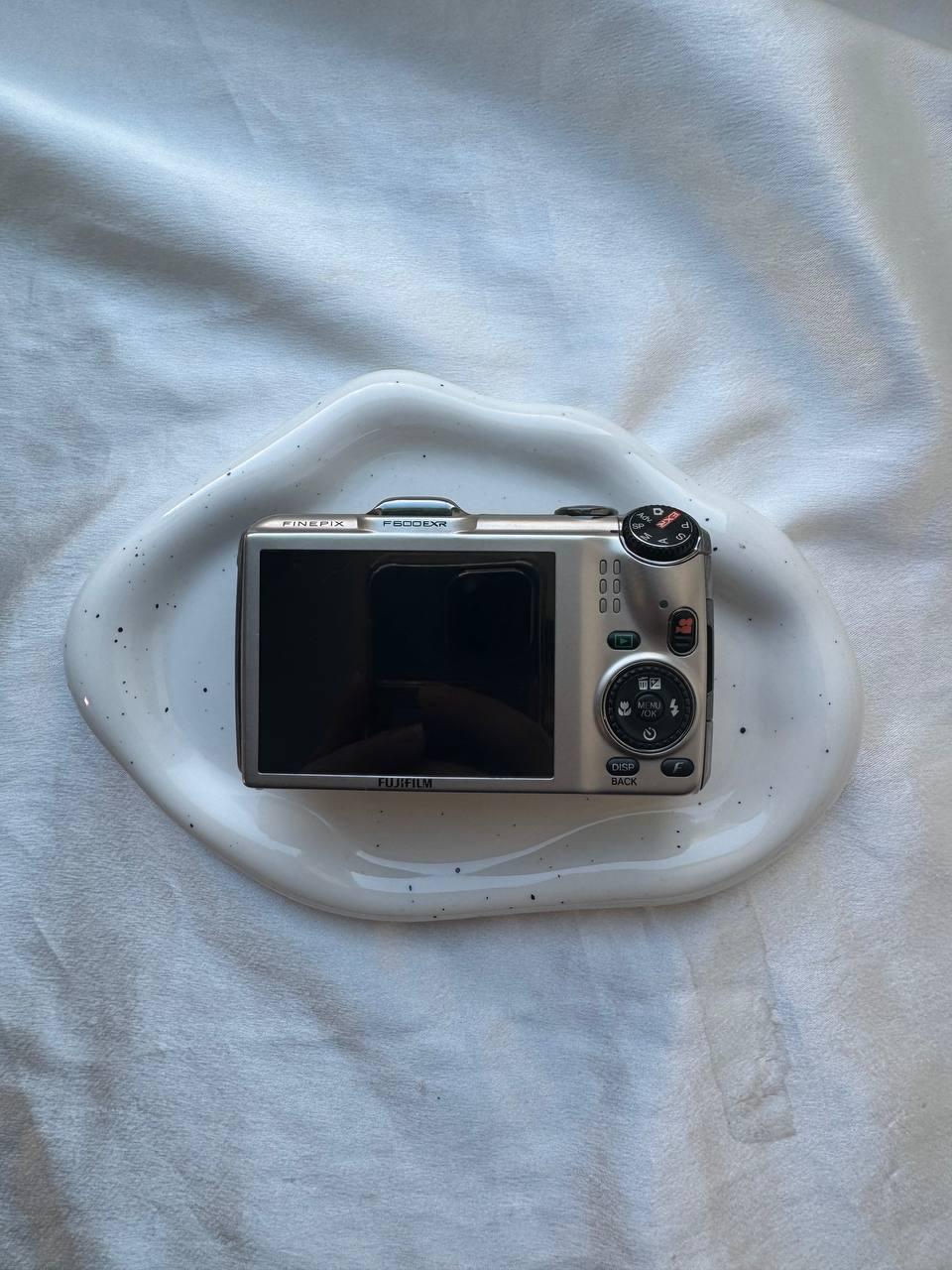 Fujifilm Finepix F600 EXR (Silver)