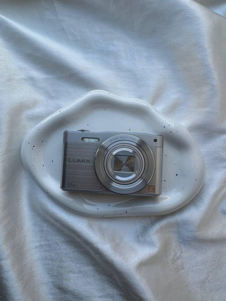 Panasonic Lumix SZ8 (Silver)