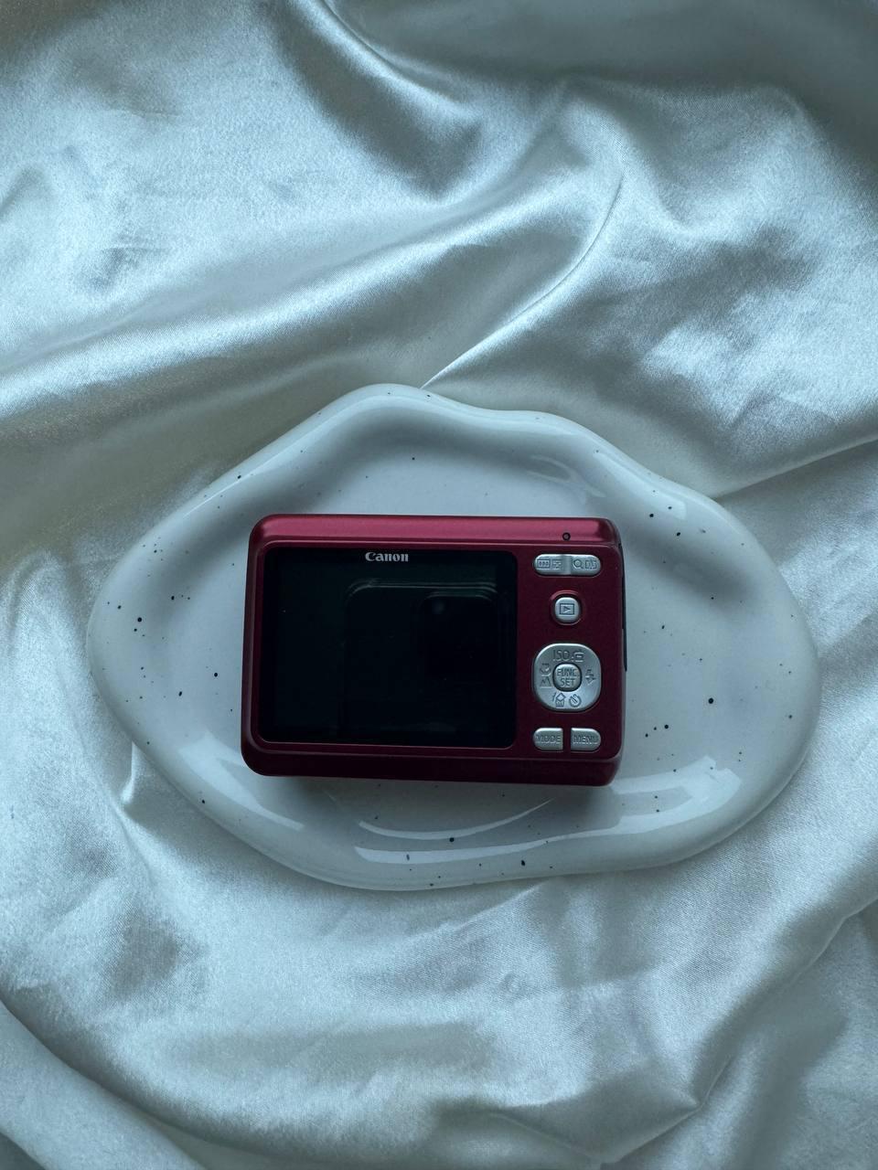 Canon PowerShot A480 (Red)
