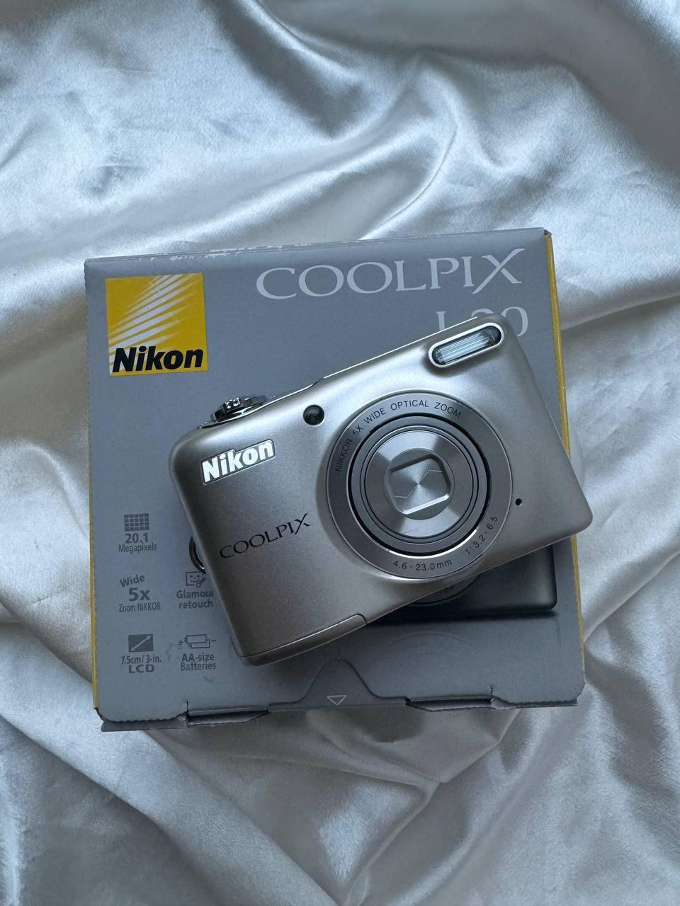 Nikon Coolpix L30 (Silver)