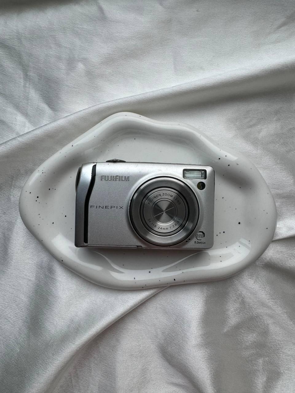 Fujifilm Finepix F40fd (Silver)