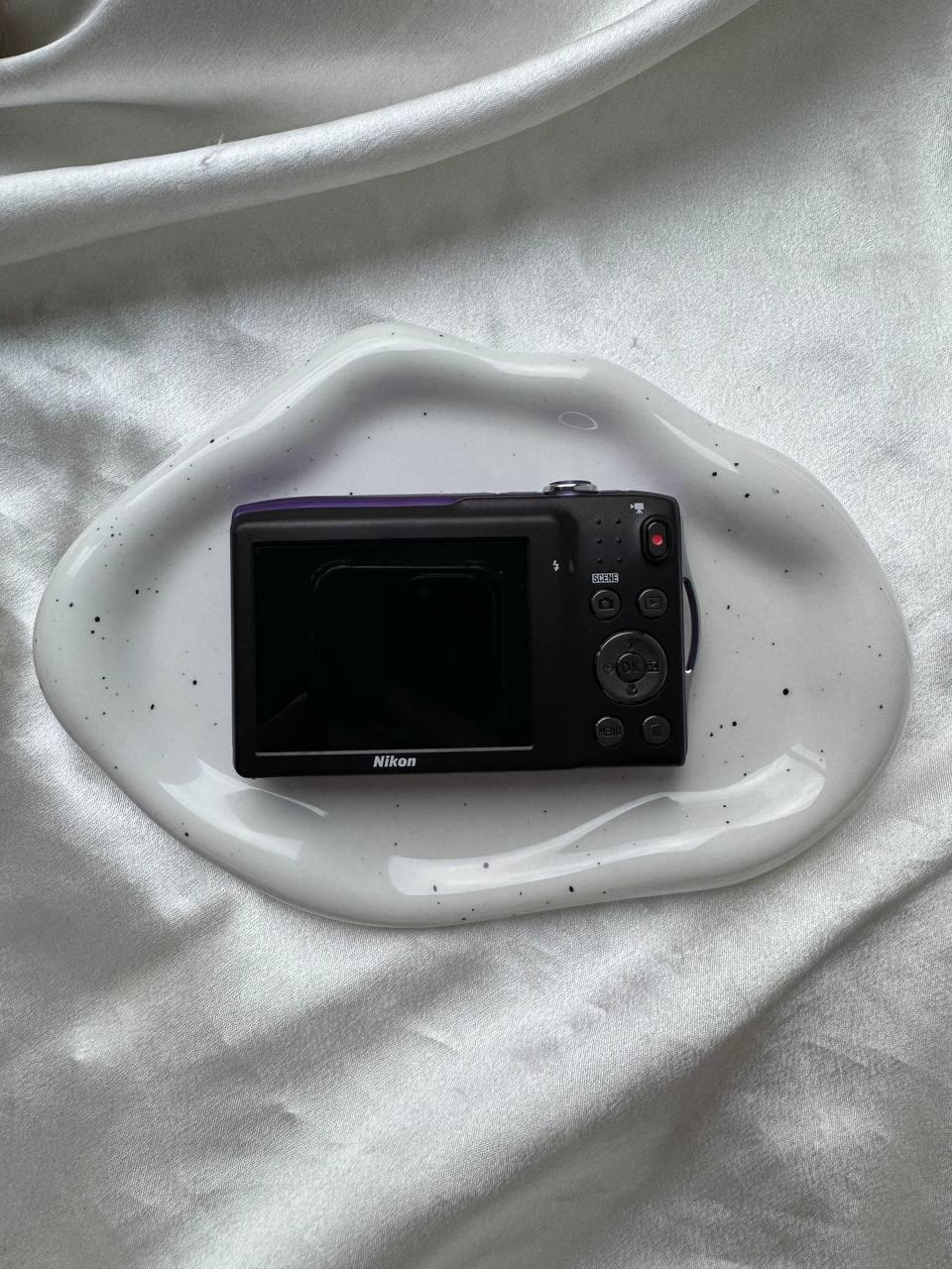 Nikon Coolpix S3300 (Purple)
