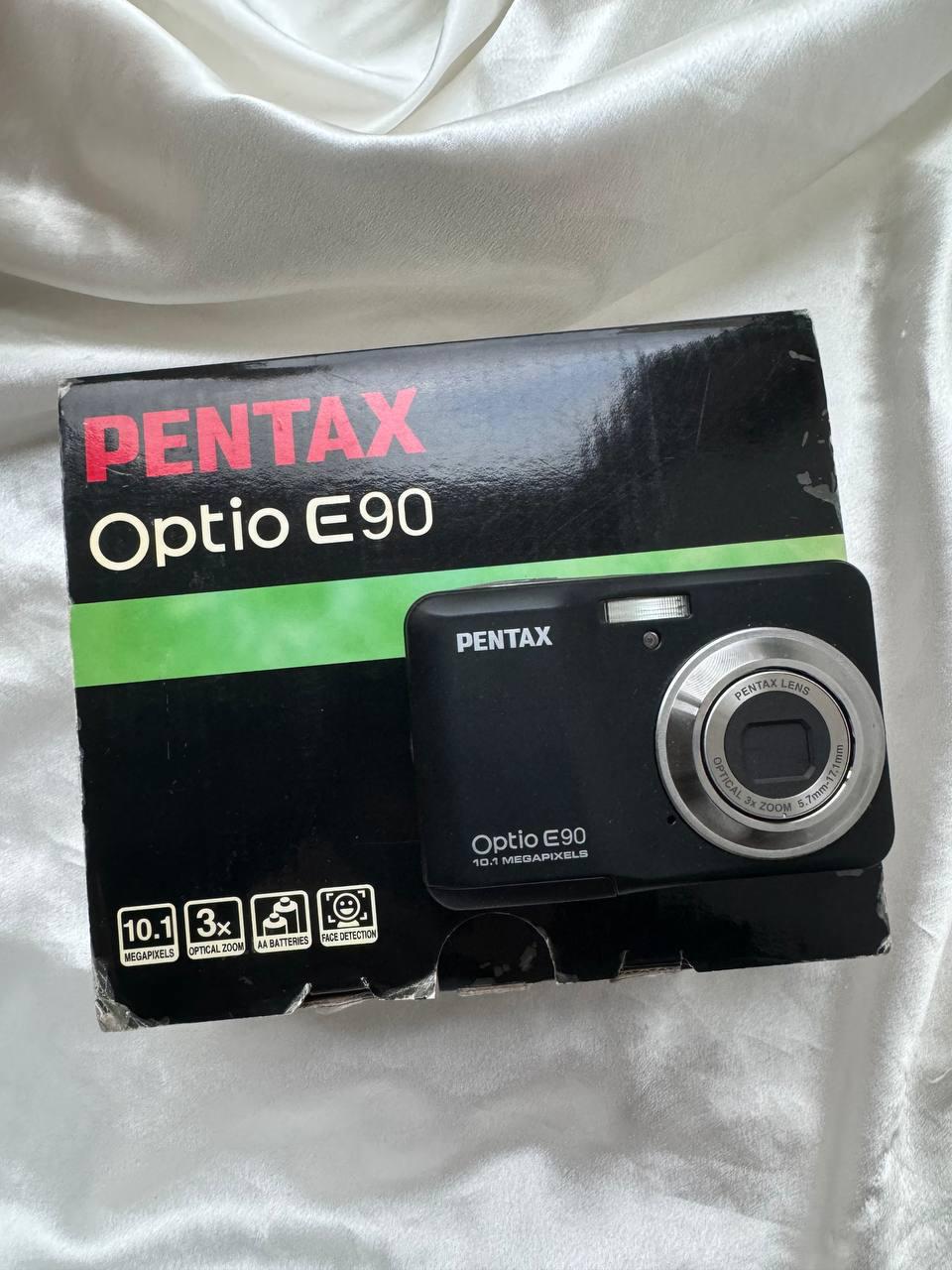 Pentax Optio E90 (Black)