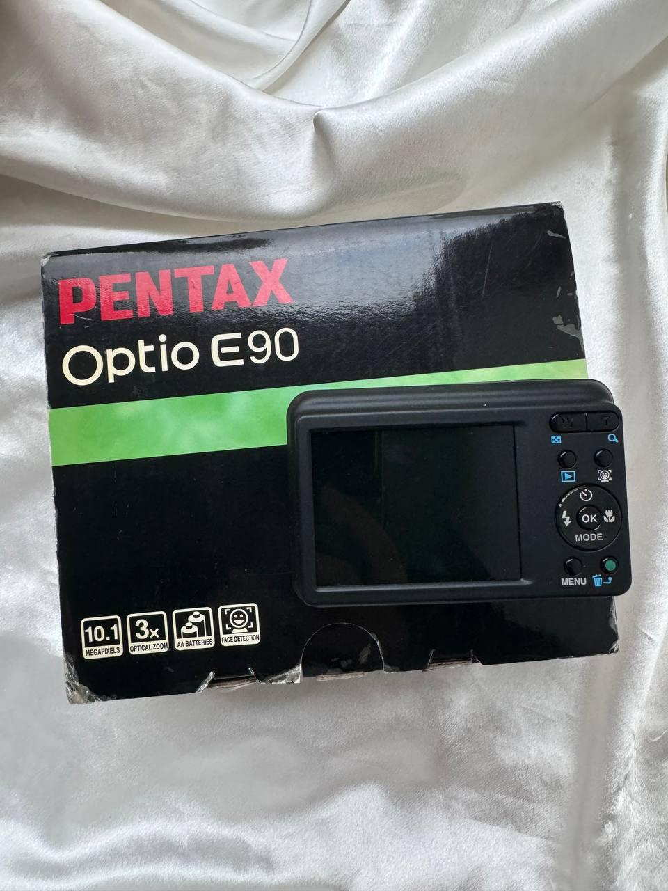 Pentax Optio E90 (Black)