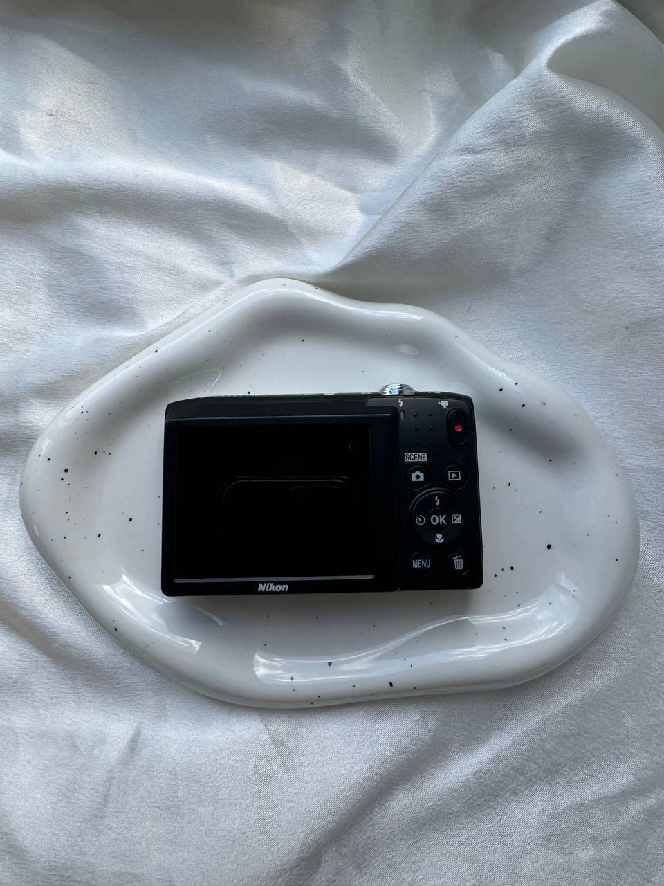 Nikon Coolpix A100 (Silver)