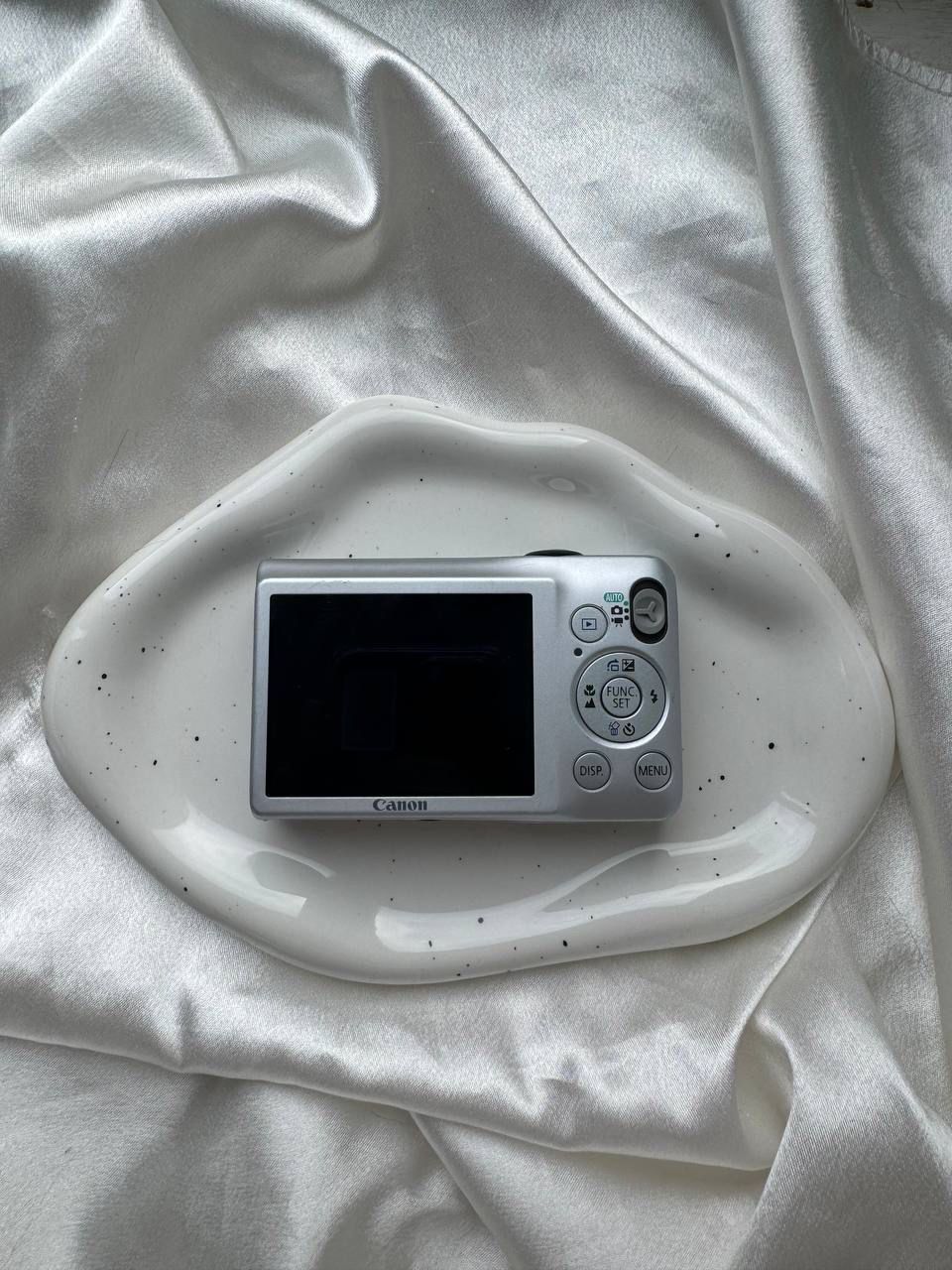Canon IXUS 105/ IXY 200F (Silver)