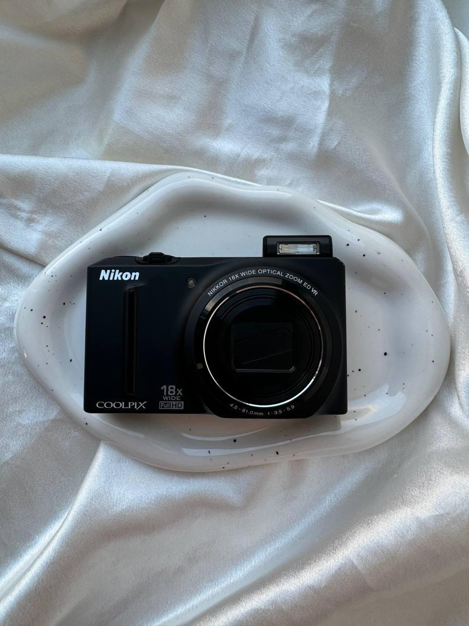 Nikon Coolpix S9100 (Black)